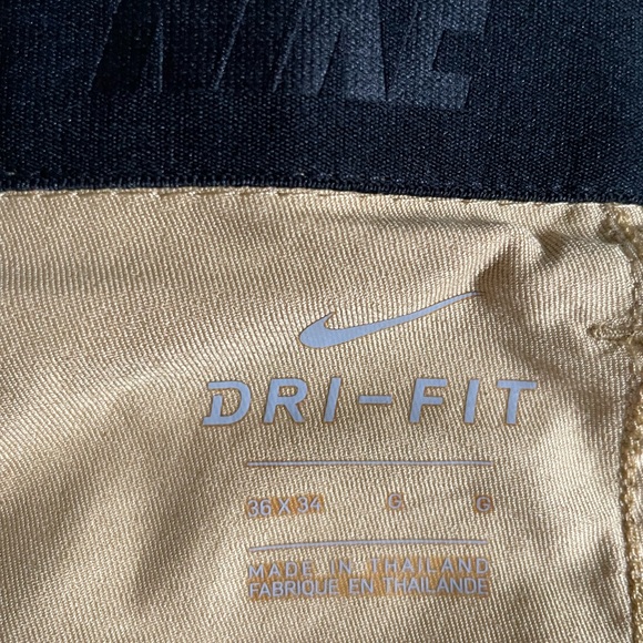 Nike Dri Fit pants - Picture 4 of 5